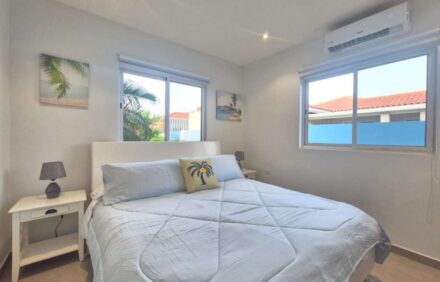 Sirena Azul APT3 | 1Br&1Ba Near Palm Beach